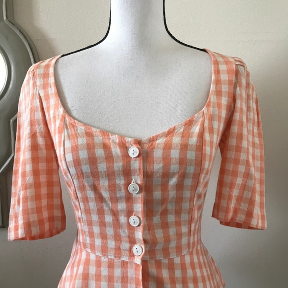 UO Penrose Linen Button-Front Peplum Top - Picture 5 of 7